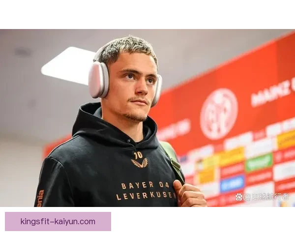 马赫雷斯的盘带风格继续保持高水平，成为对手防线的难题。